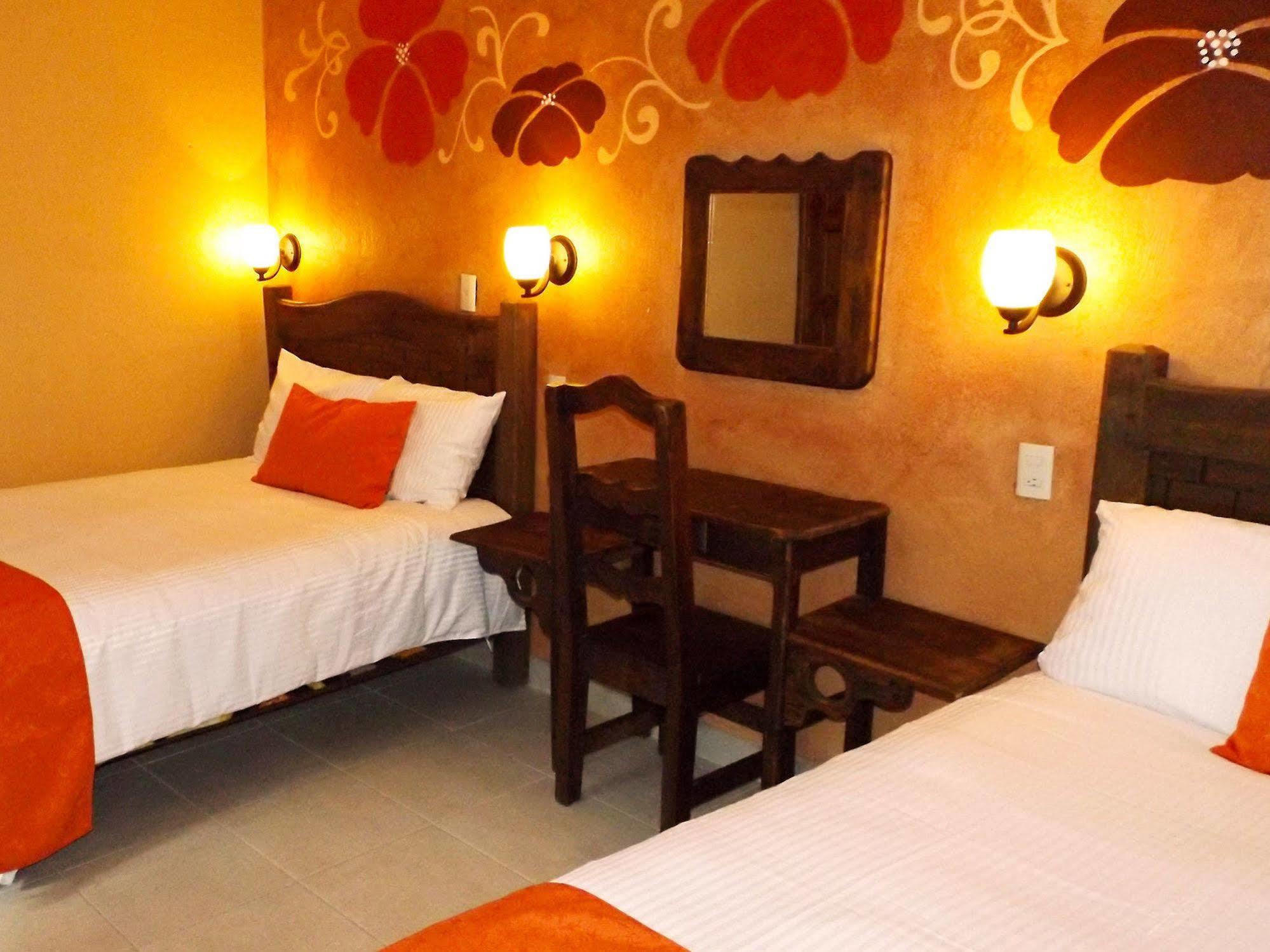 Hotel Posada Las Casas San Cristóbal de Las Casas Exteriör bild